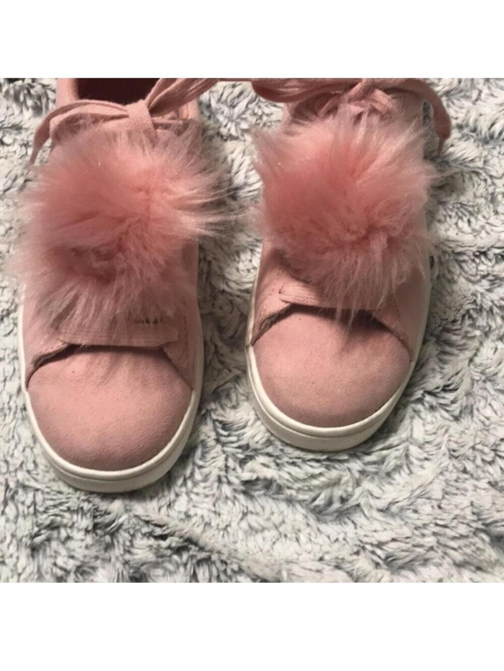 Divided shoes